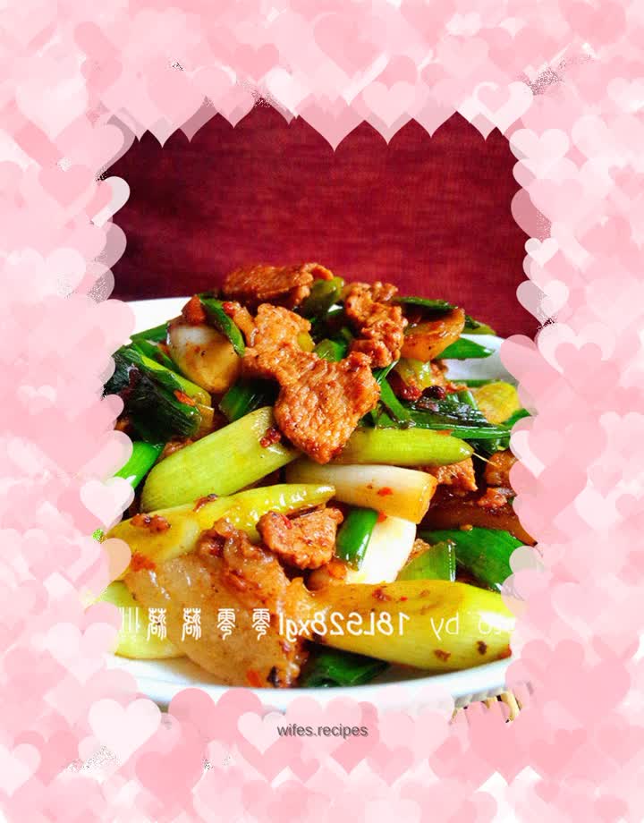 Home-cooked dish: Pork slices with garlic sprouts