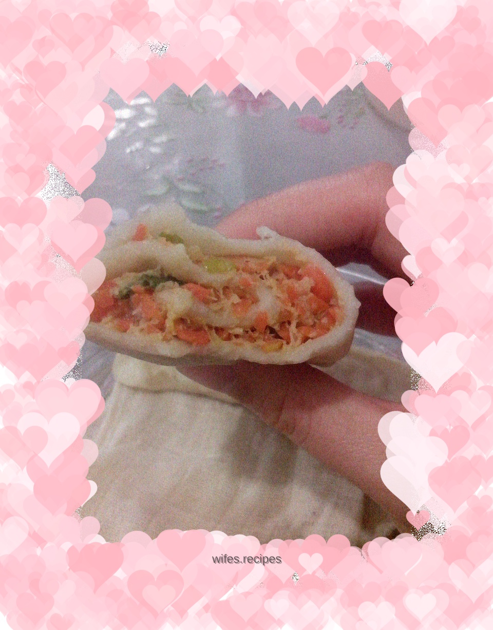 Carrot and pork rolls (three wrapping methods)