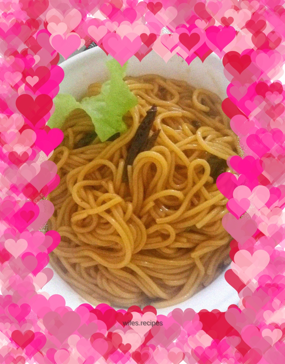 Scallion oil and yellow noodles