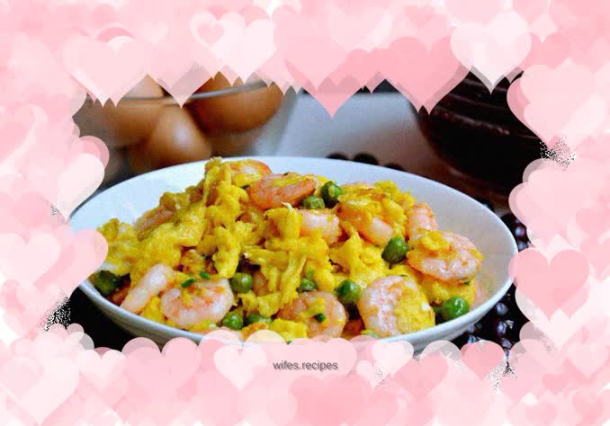 Shrimp with smooth egg