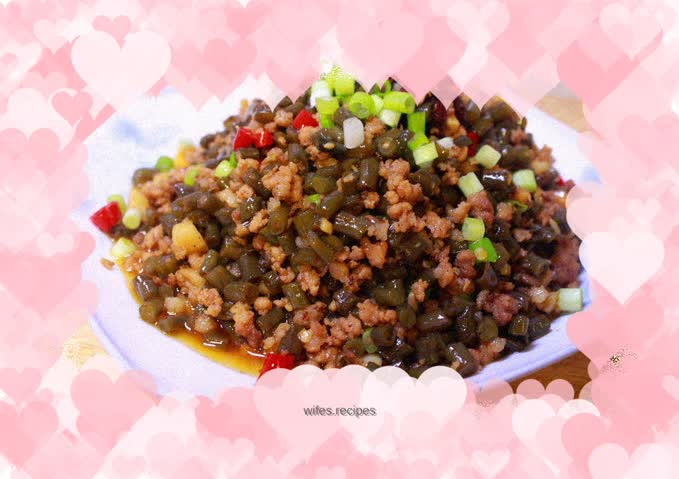 Stir-fried minced pork with pickled beans