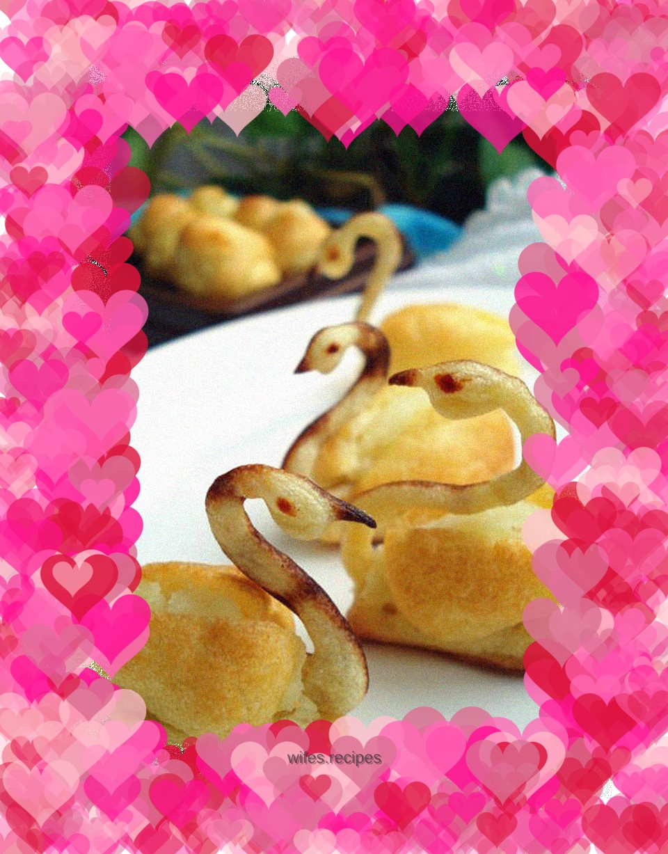 Mashed Potato Swan Puffs