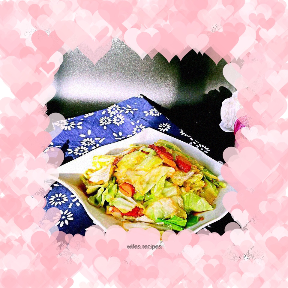 Bacon hand-shredded cabbage