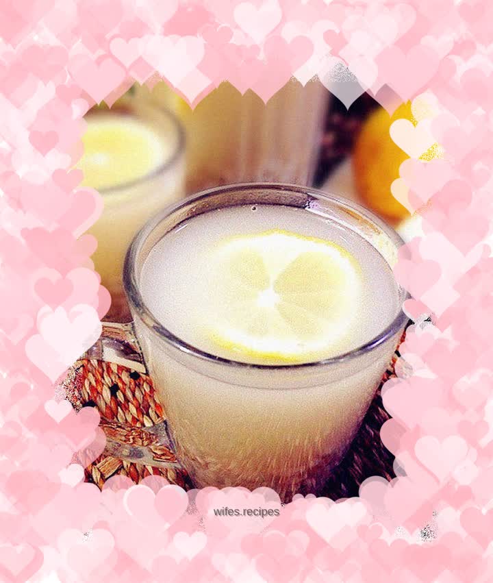 Lemon barley water