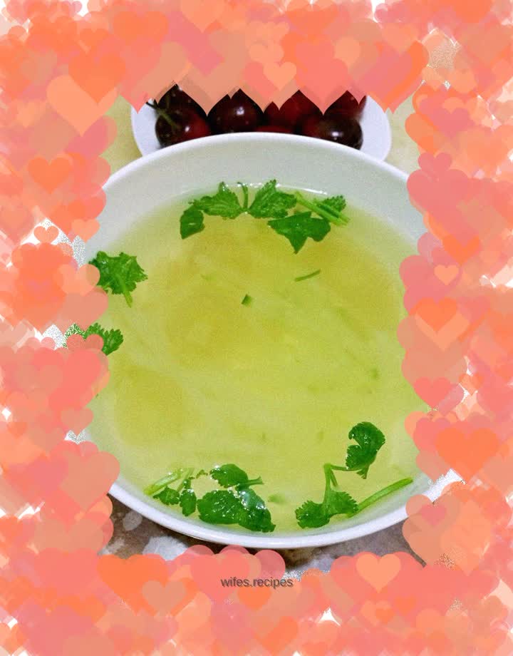 Bamboo fungus and radish soup