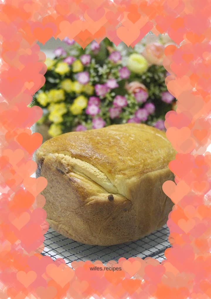 Bread machine makes sourdough toast