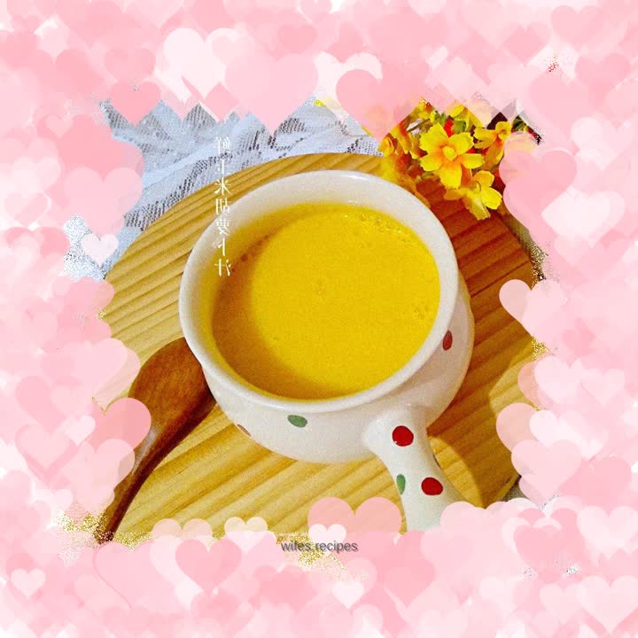 Fresh corn and carrot juice