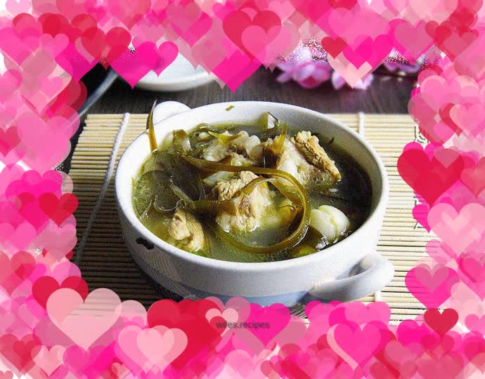 Tartula kelp and pork ribs soup
