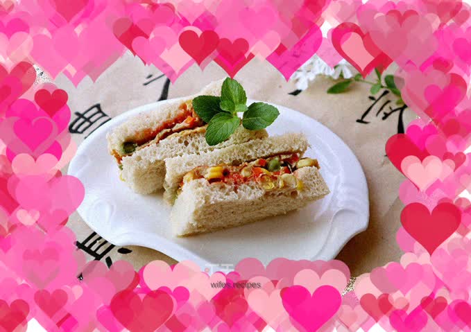 Egg and vegetable sandwich