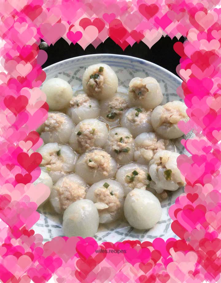 Lychee stuffed with meat