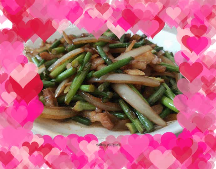 Stir-fried pork with garlic sprouts