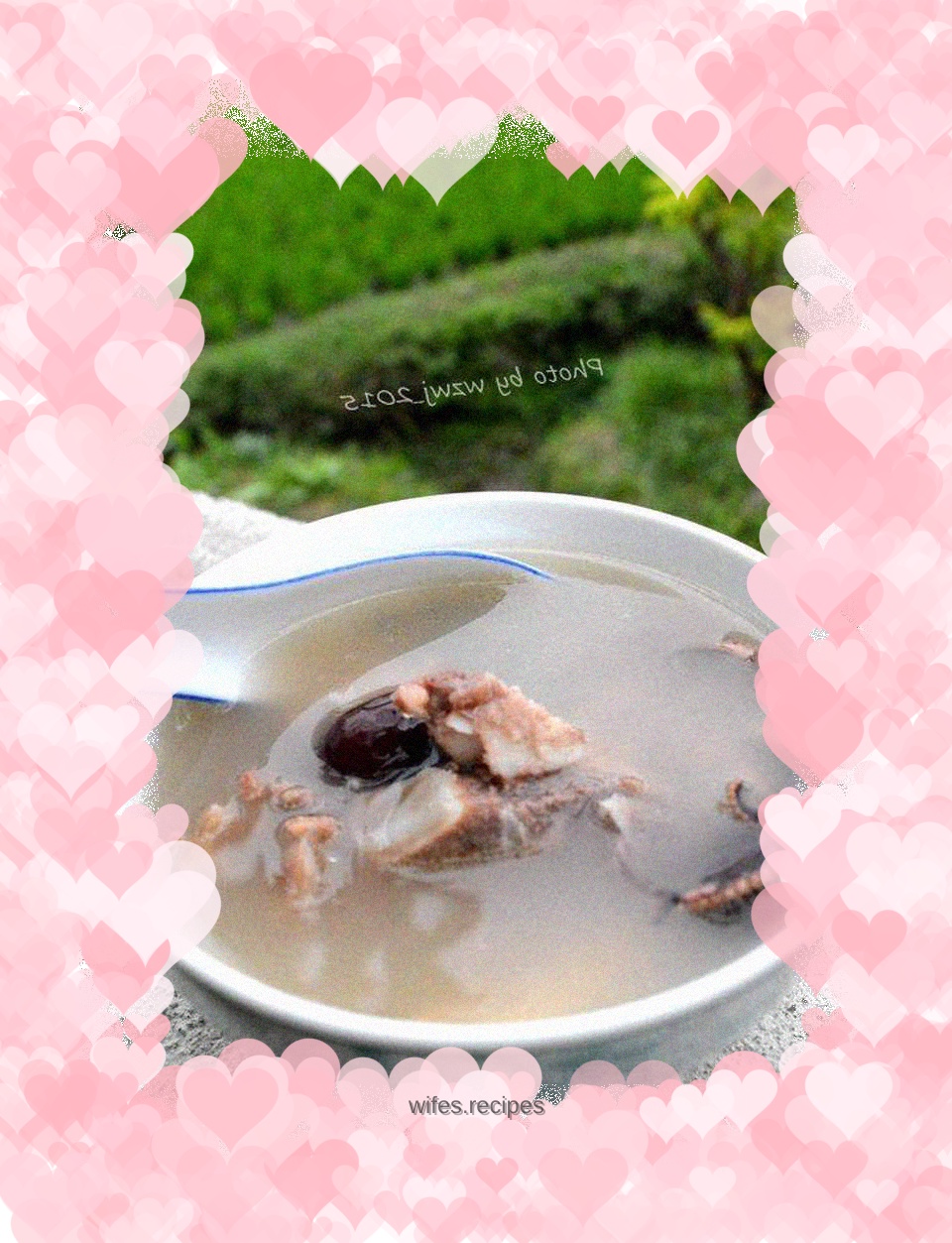 Dried octopus and mussel bone soup