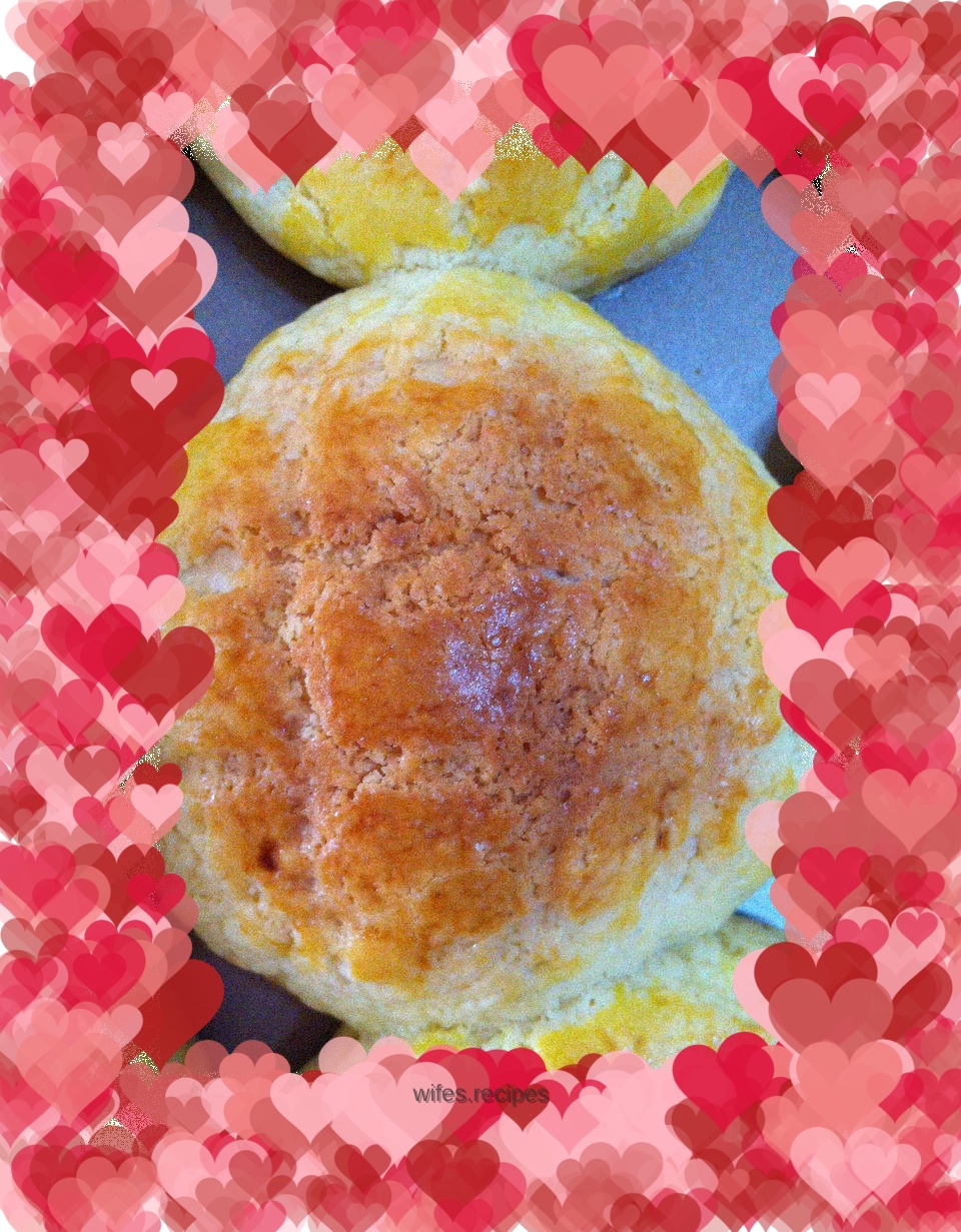 Pineapple buns with yoghurt and soft on the inside are hard on the outside