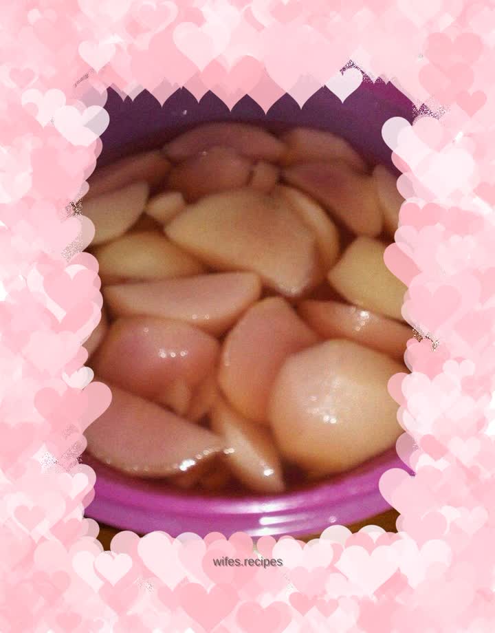 Canned yellow peach syrup