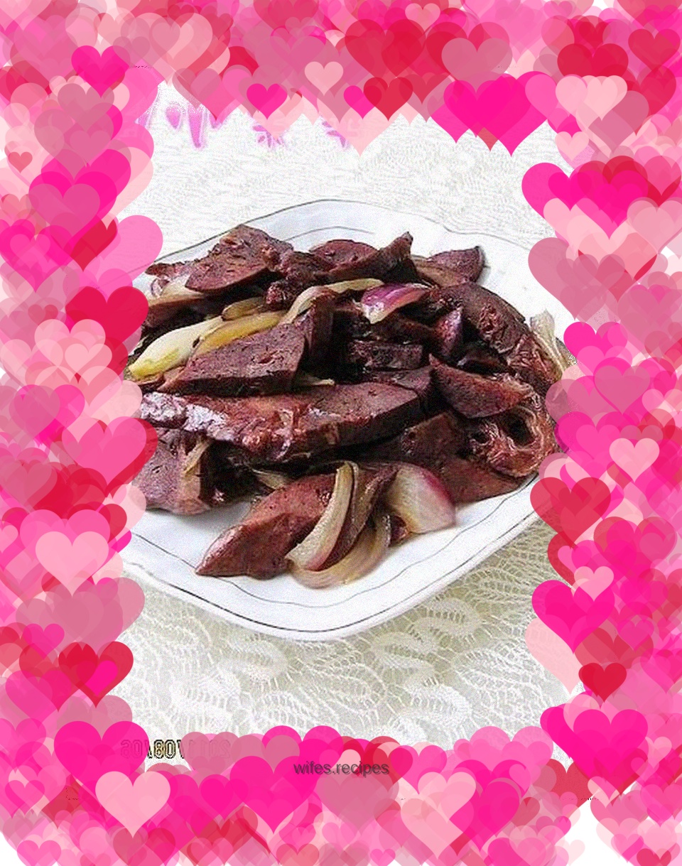 Fried pork lungs with onions