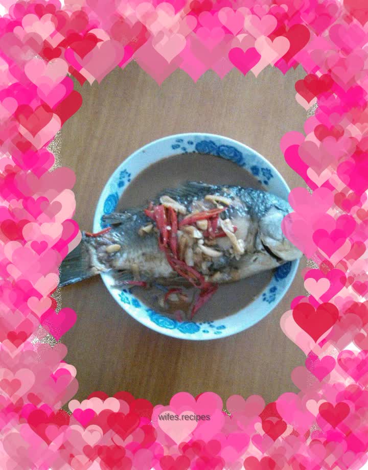 Braised crucian carp