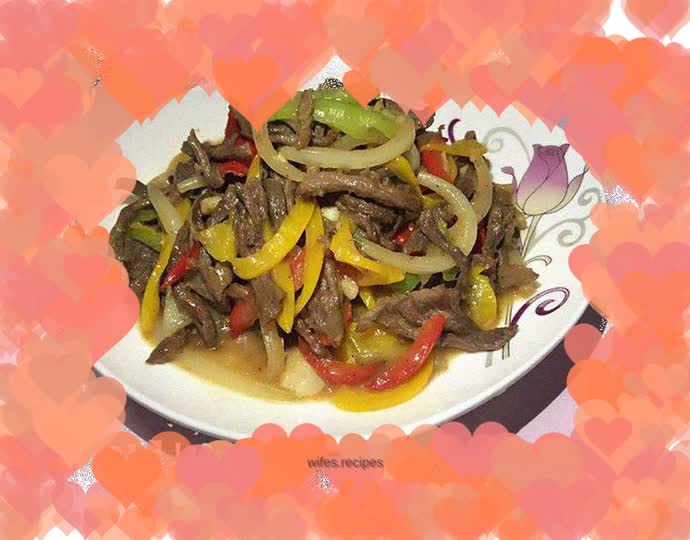 Stir-fried Shredded Beef with Colorful Peppers