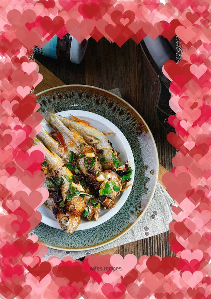 Sauce-flavored small yellow croaker