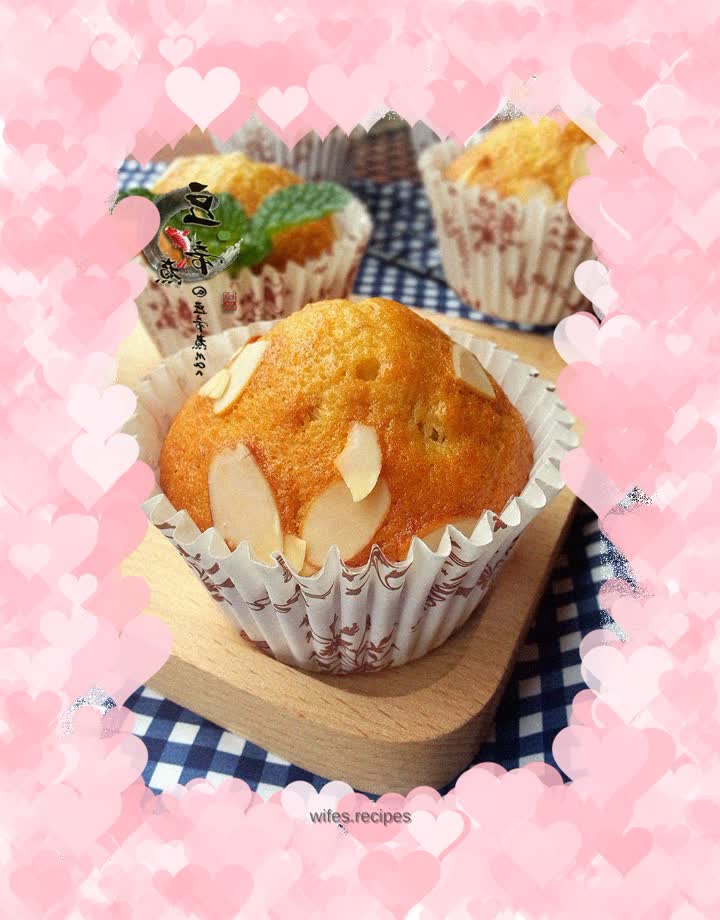 Banana Almond Muffins