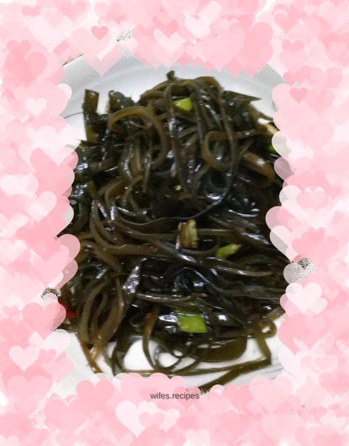 Hot and sour kelp shreds