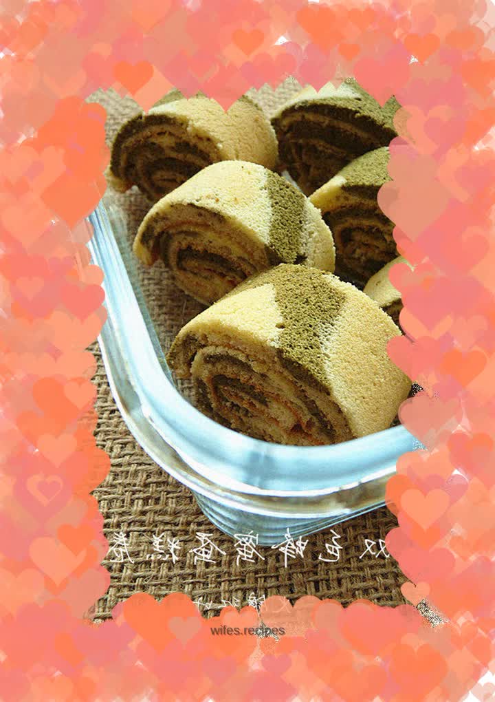Two-color honey cake roll