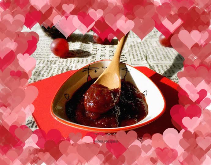Red wine raisin jam