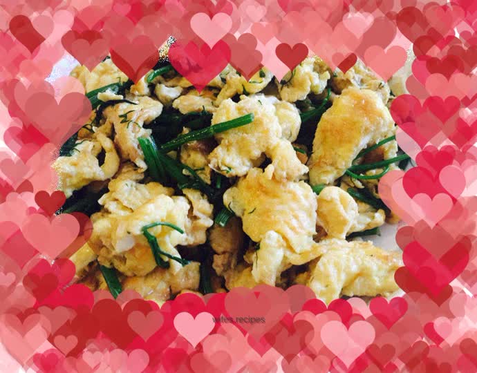 Fried eggs with fennel