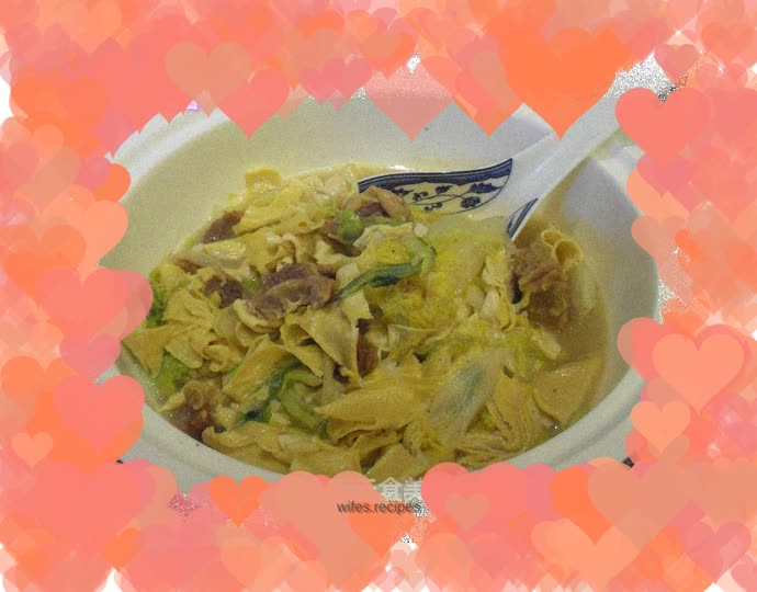 Braised beef with cabbage and bean skin