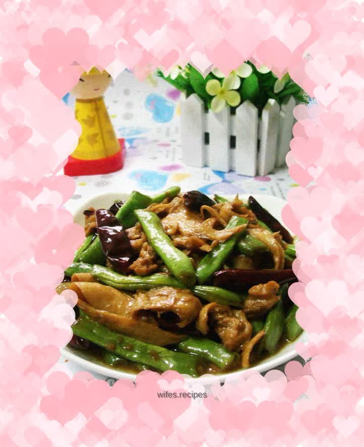 Spicy Stir-fried Glutinous Plum Beans