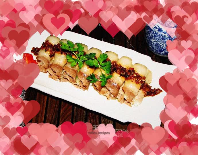 Sauerkraut meat rolls