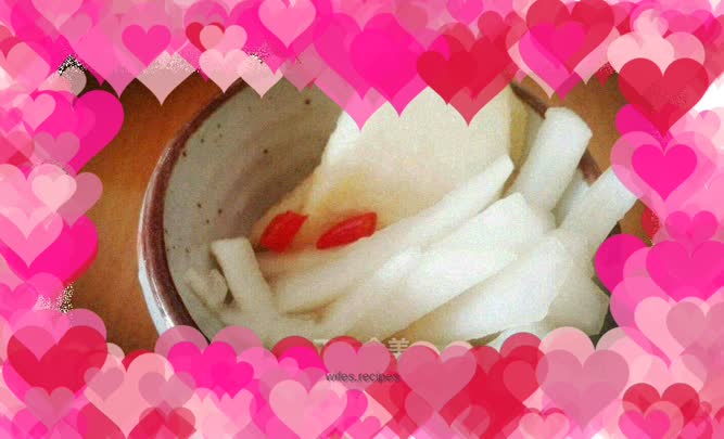 Simple version of radish kimchi