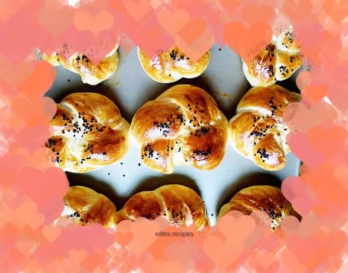 Milky Twist Bun
