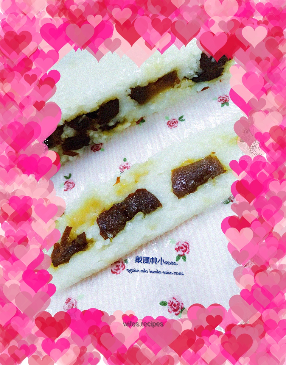 Candied dates and glutinous rice cake