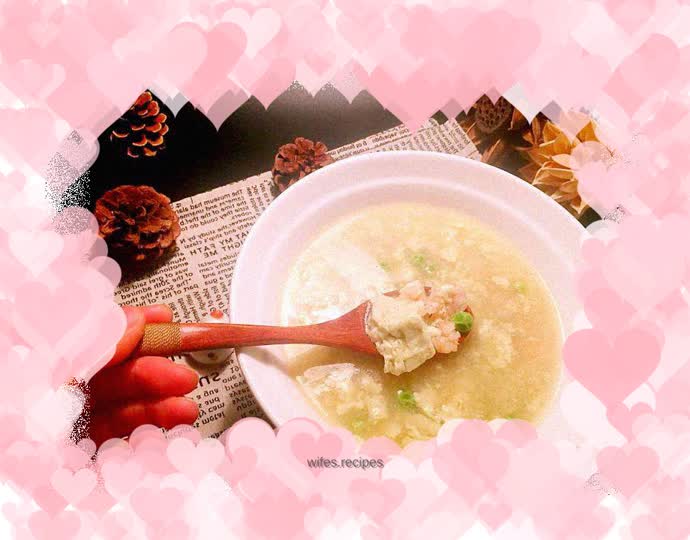 Shrimp, celery and tofu soup