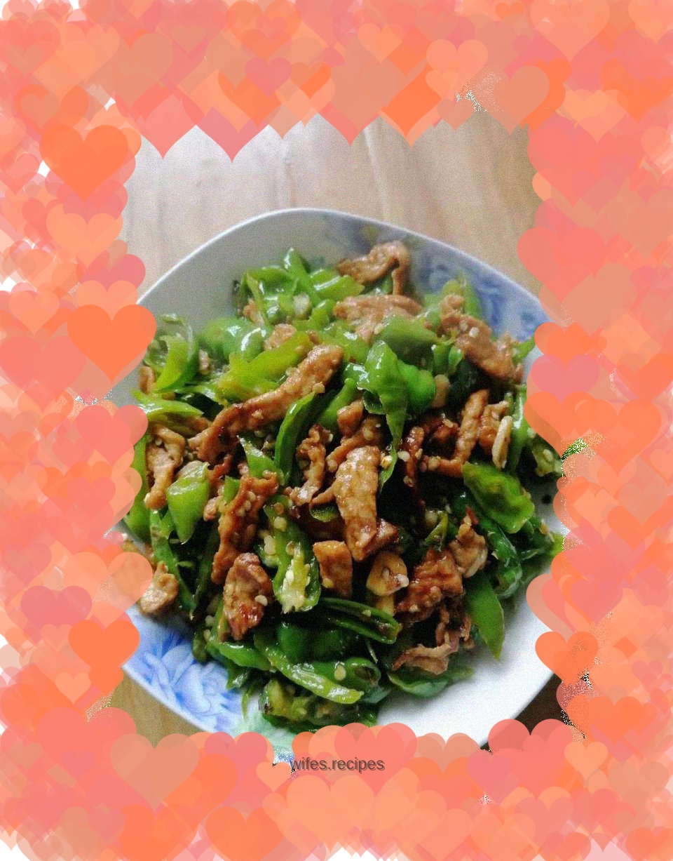 Fried Pork with Chili
