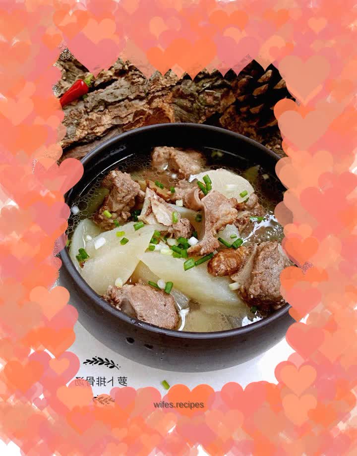 Radish pork ribs soup