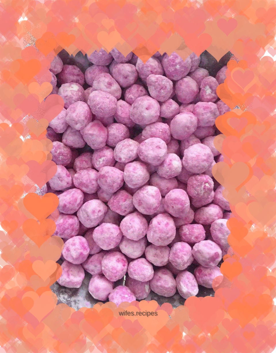 Dragon Fruit and Taro Balls