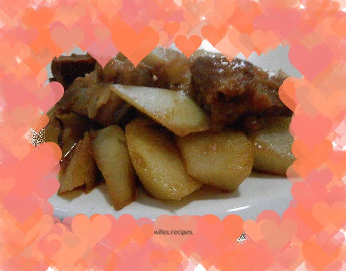 Pork ribs and roasted potatoes