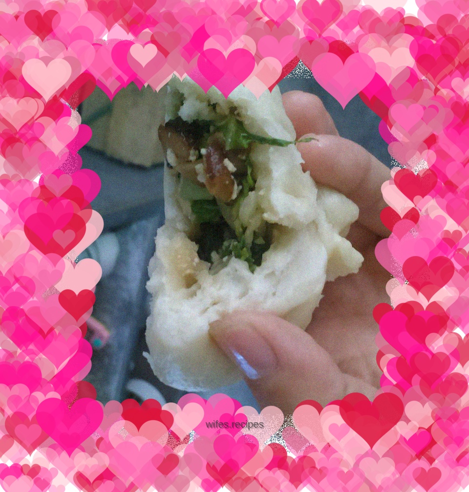 Green vegetable buns