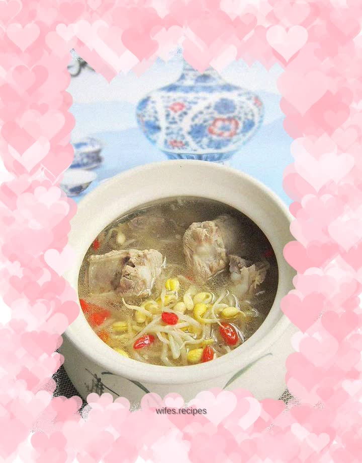 Braised pork ribs with soybean sprouts