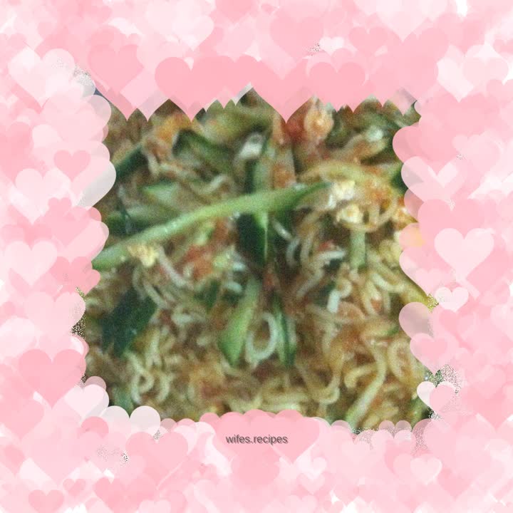 Fried instant noodles