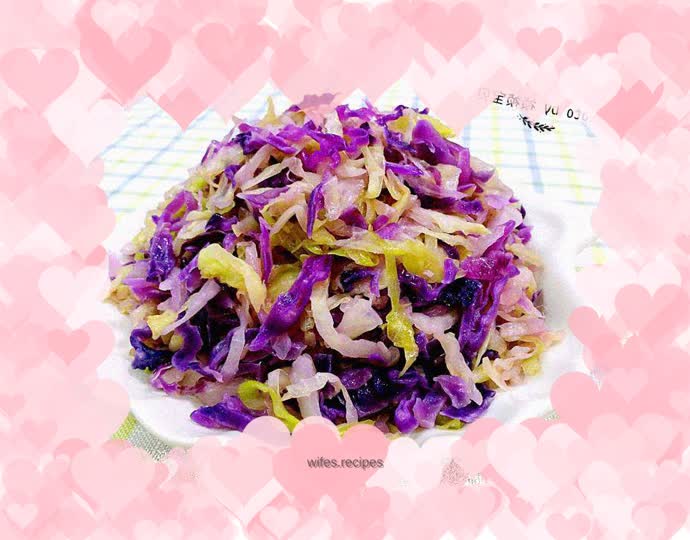 Vegetarian stir-fried two-color first cabbage