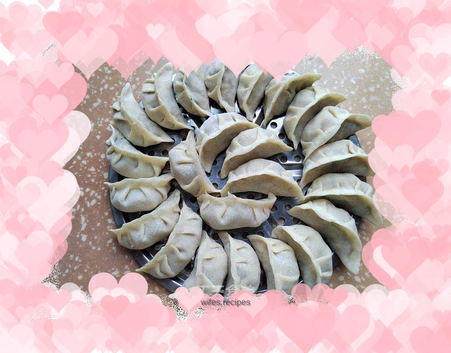 Carrot and meat dumplings