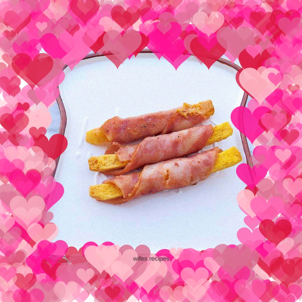 Bacon cheese toast sticks