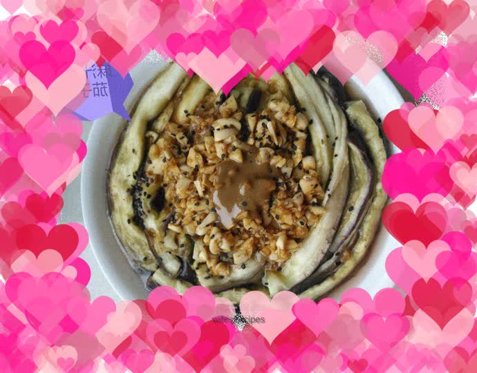 Eggplant with sesame sauce and garlic paste