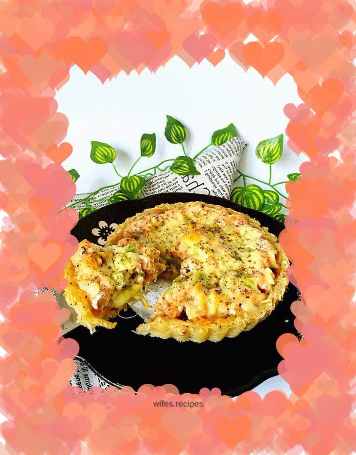 Salmon, Avocado, Shredded Potato Pizza