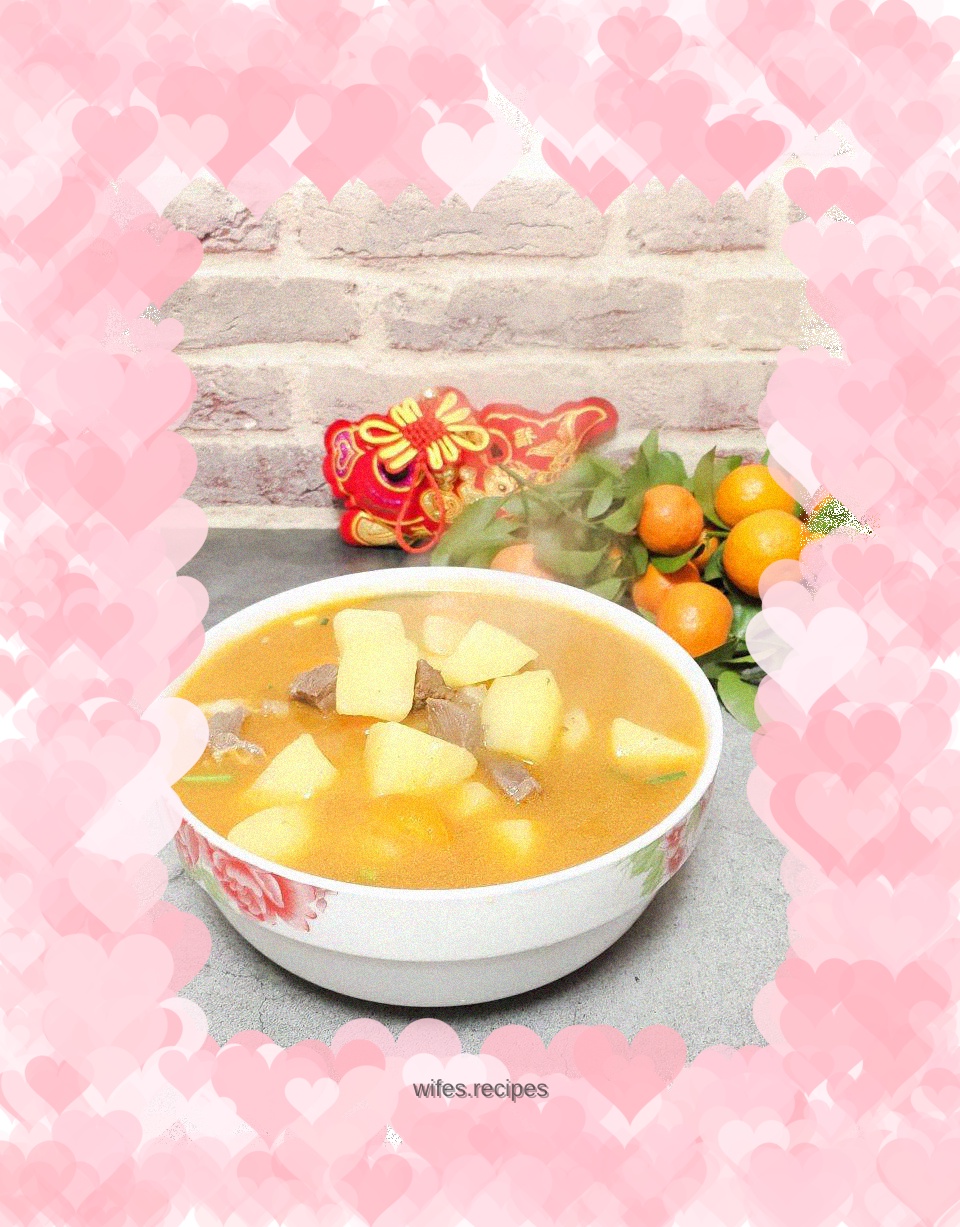 Beef brisket and carrot soup