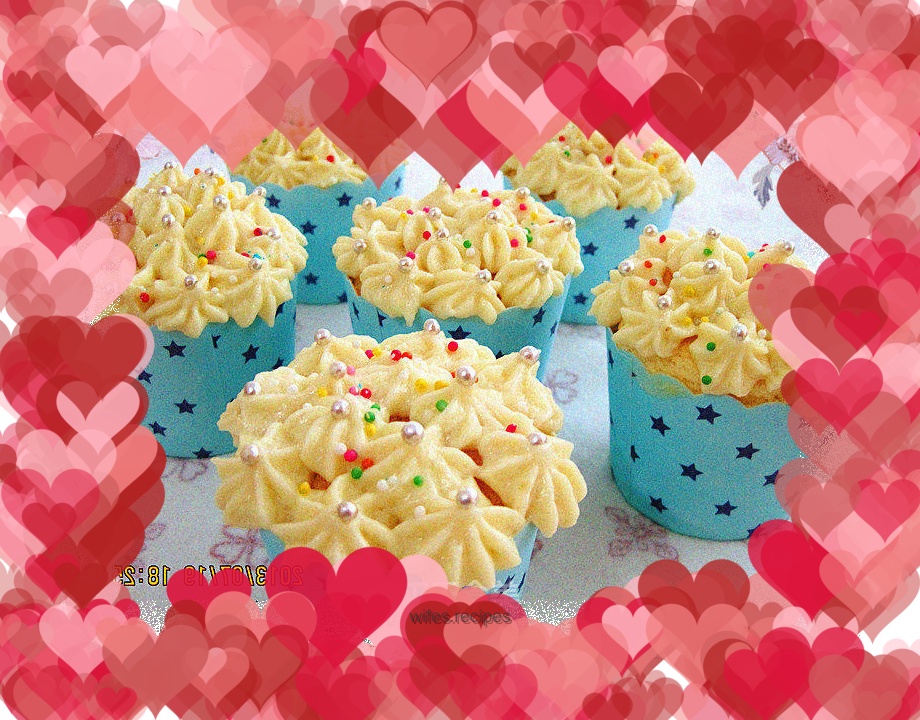 Very simple cupcake decoration