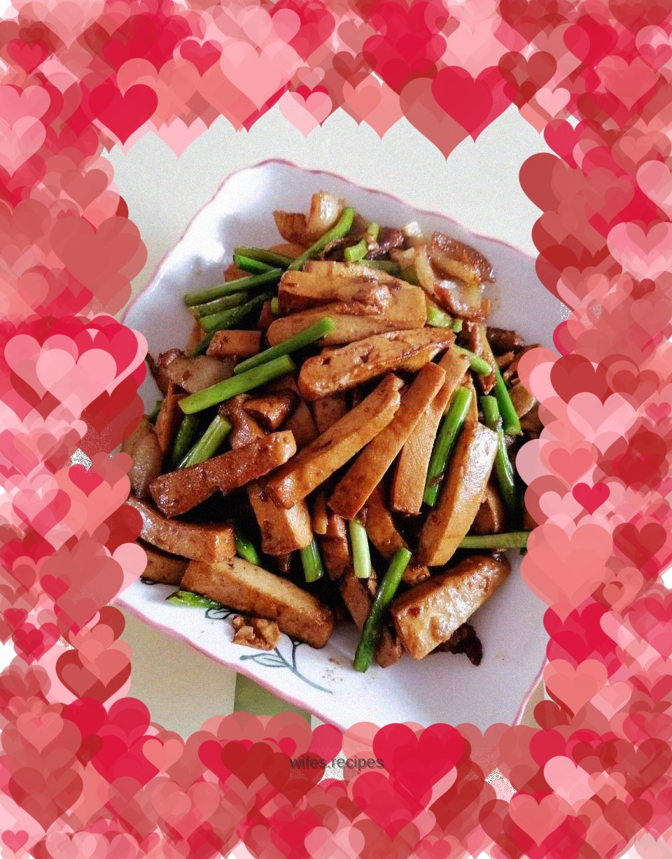 Sautéed dried garlic moss