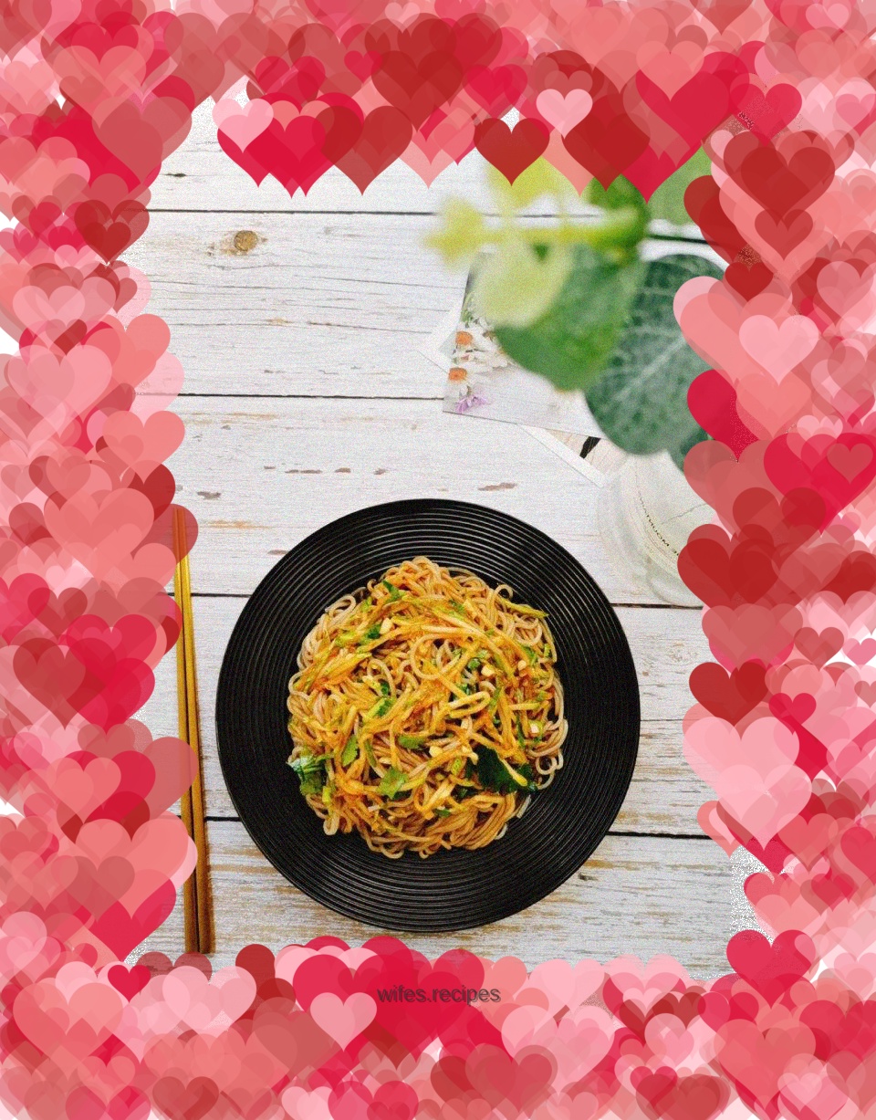 Cucumber mixed with vermicelli